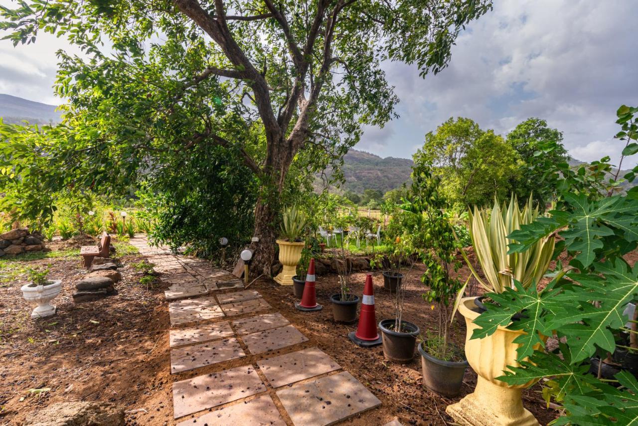 Saffronstays Vyom Farms Карджат Экстерьер фото